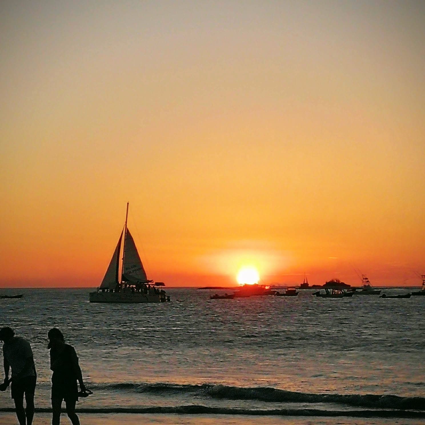 Bello atardecer en Costa Rica
